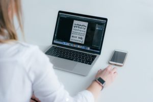 Top 7 reasons why designers and illustrators need to build their own websites