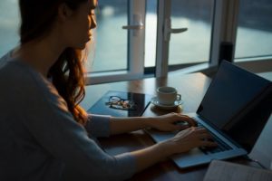 Check out the blogging working hours when you have a ongoing blog
