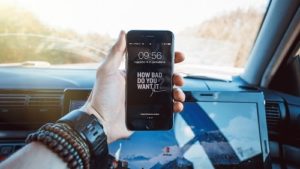 To balance blogging with 9-to-5 job, never forget your whys