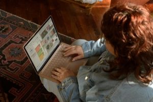 Is it better to be a blogger or YouTuber?