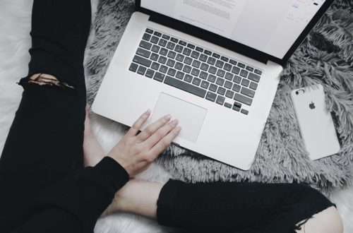 Quit freelance writing and use your writing skills to create a profitable blog instead
