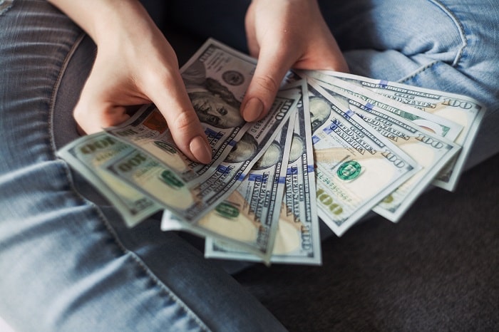 How long does it take to make money blogging?